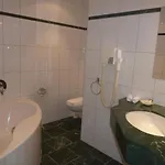 Schoen 3* Ruedesheim am Rhein