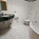Schoen Hotel 3*
