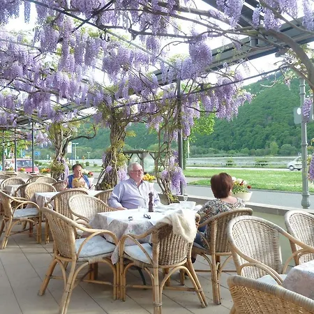 Schoen 3* רודסהיים אם ריין