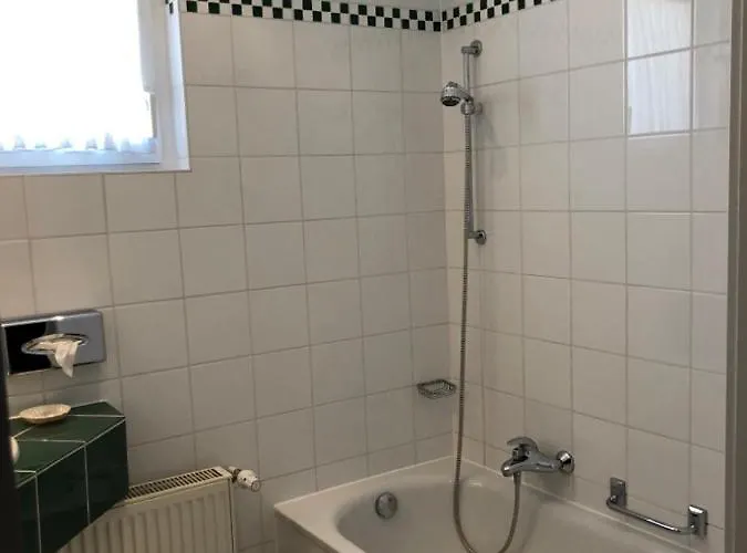 Schoen Ξενοδοχείο