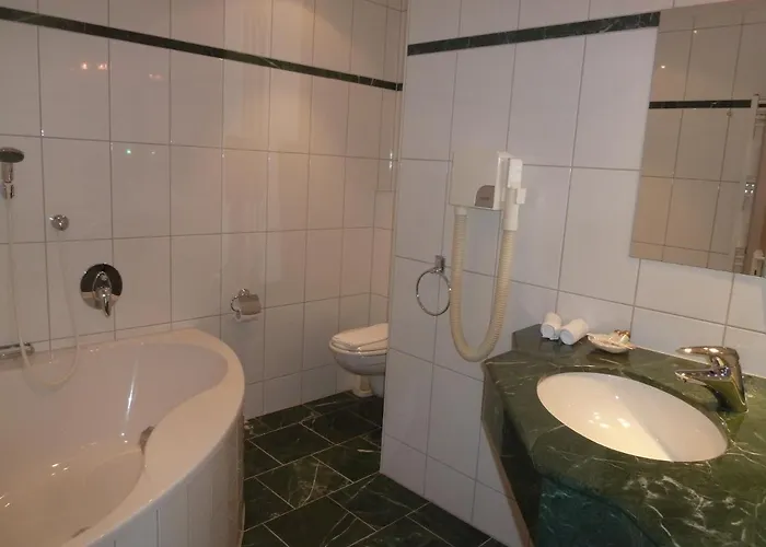 Schoen 3* Rüdesheim am Rhein