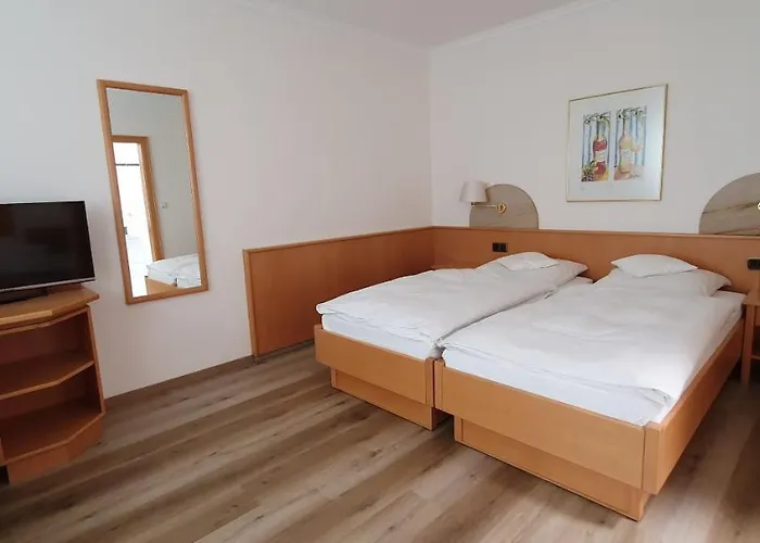 Schoen Ξενοδοχείο