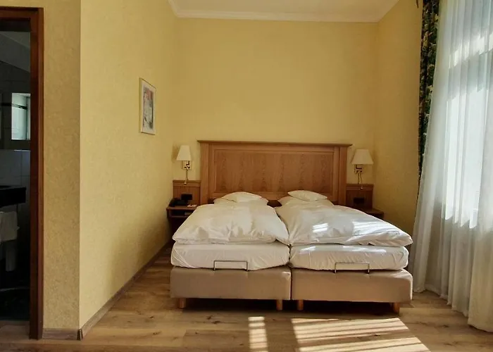 Schoen Ξενοδοχείο