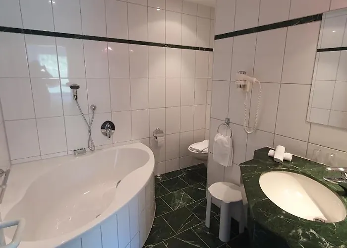 Schoen Ξενοδοχείο