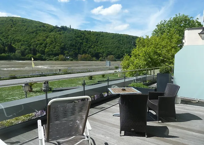 Schoen Ξενοδοχείο